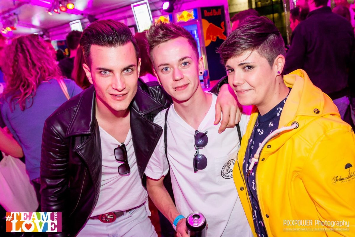 free hot shemale webcam from King gay zurich to gay genna