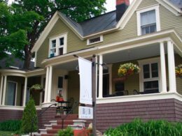 La Maison de Ville : pour découvrir Magog