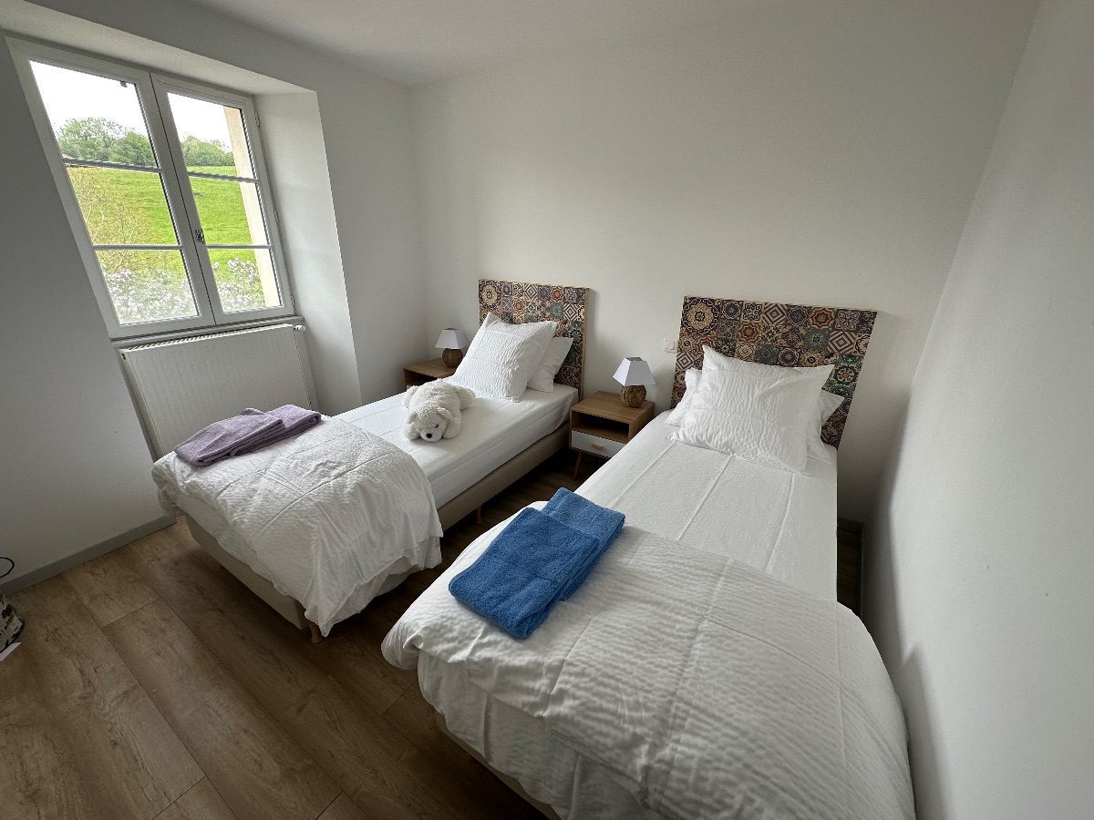 Gîte Chamole est un gîte gay friendly au coeur du Jura entre Comté et Vin Jaune