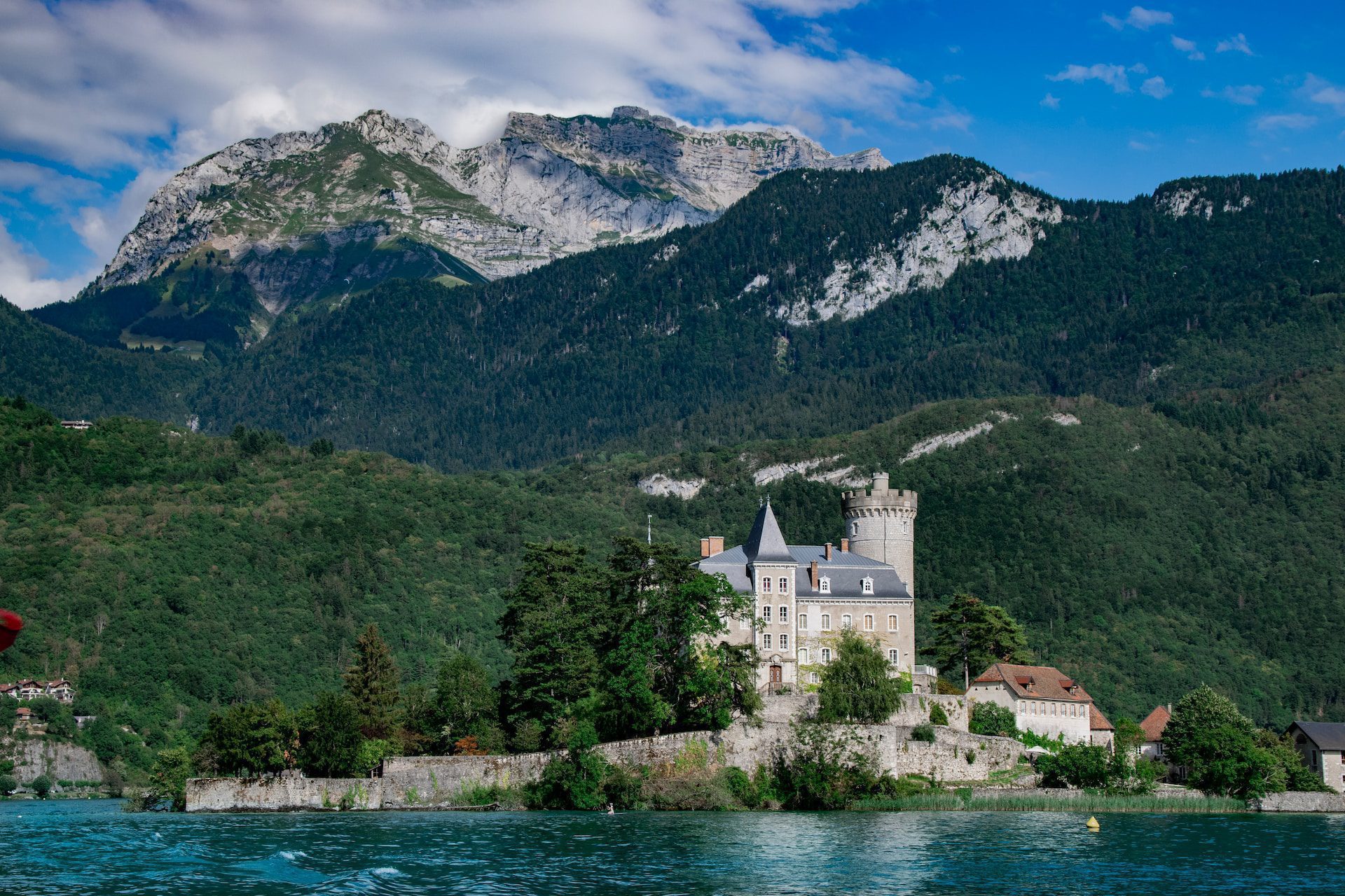L'atmosphère accueillante d'Annecy