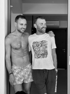 cb9fdbdd-4f68-45e2-a18e-e706c3a90e64