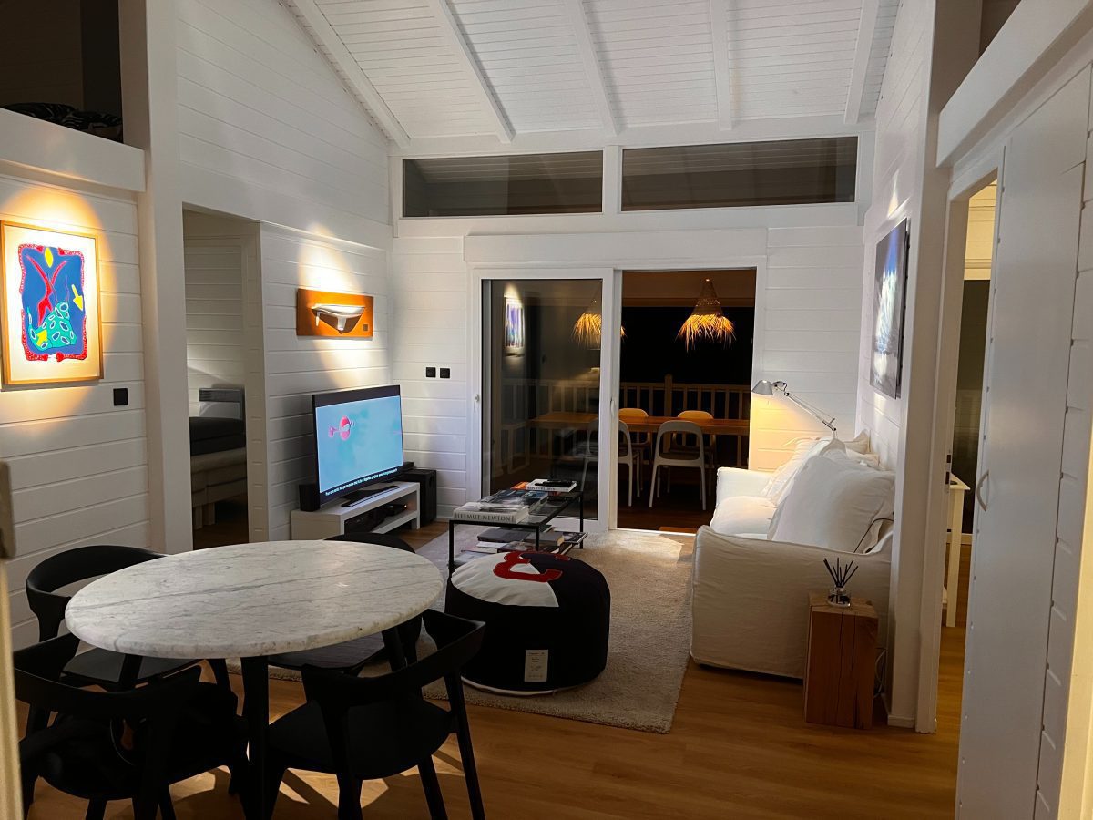 90F84136-657F-45AA-A421-744FBC31