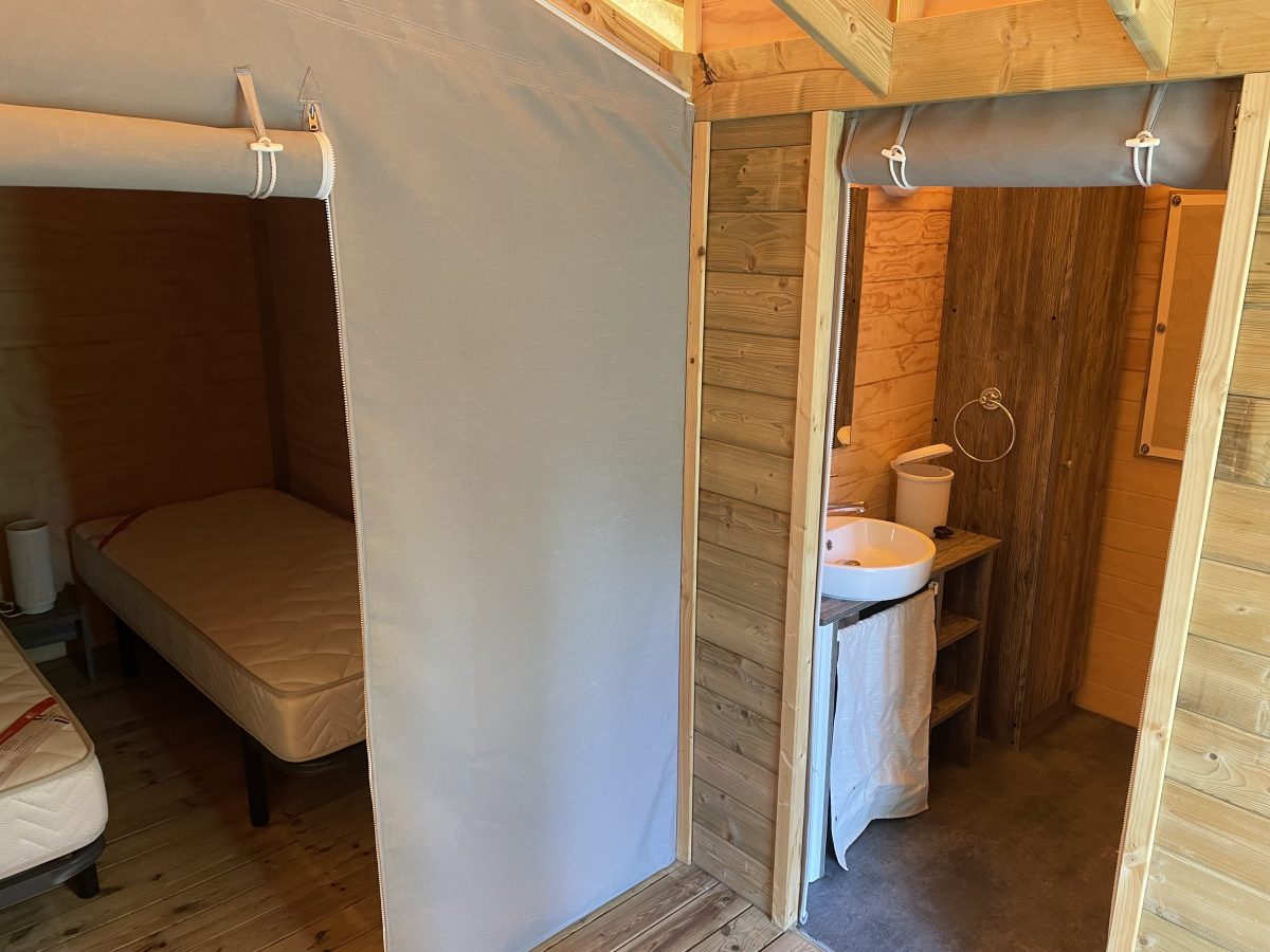 IMG_21081-d4454d705dec3beab07e3f5576bb0c1d