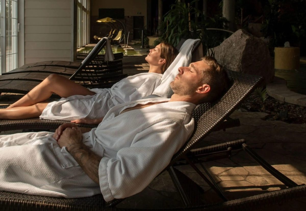 Le_20Petit_20Manoir-_C3_96rigine-D_C3_A9tente-Couple