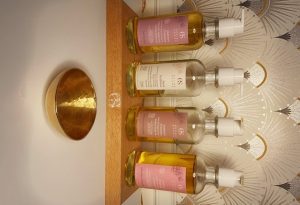 Facetune_03-01-2025-10-40-15