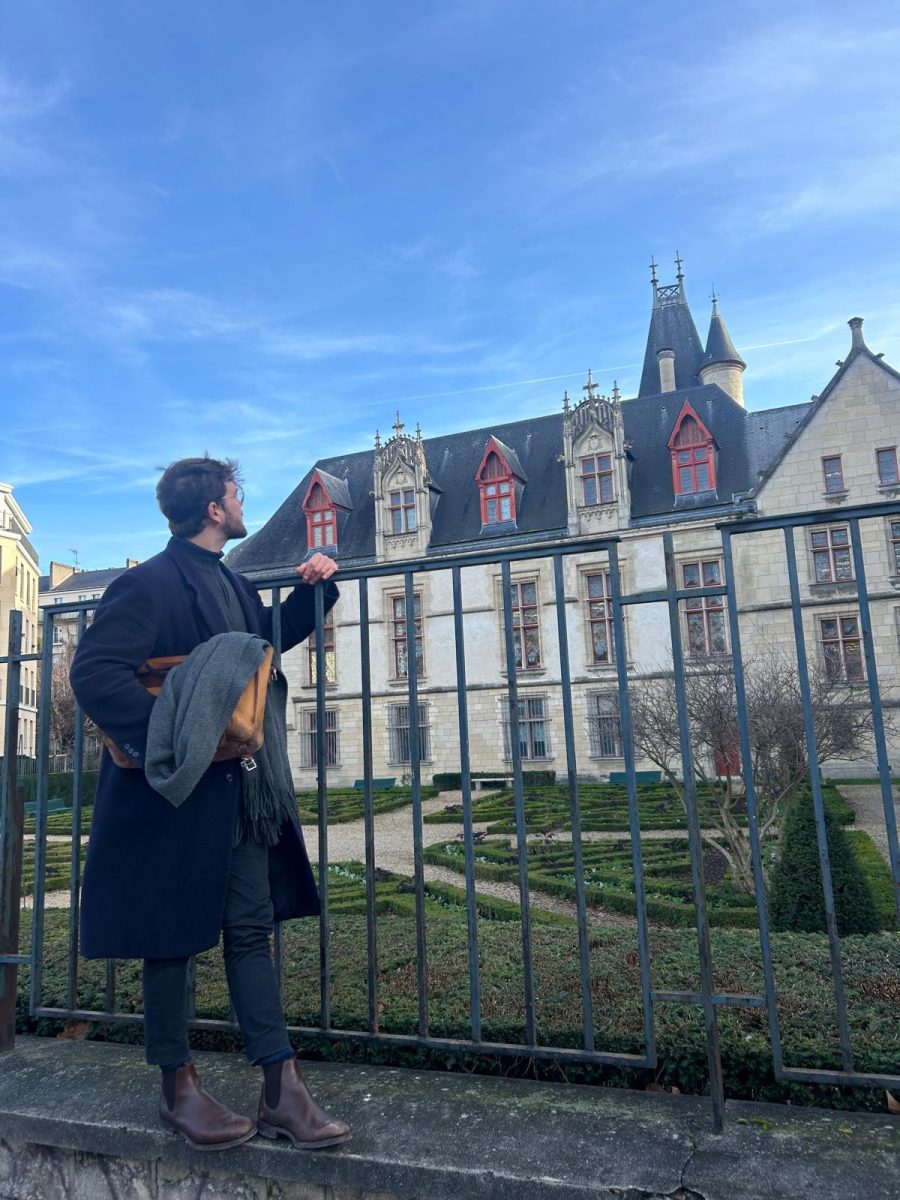 WhatsApp-Image-2024-12-22-a-14.47.49_784140a6-b19be0e207aa996c8232c6d8d0ff18cb