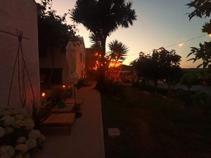 dec-04-05-8ce35d6a1f5716d53b18ee87975bb64c