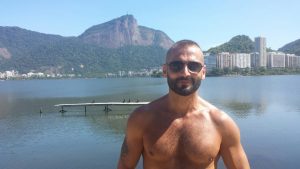 image-c1a7c14fb8b38b7b8871329680bc4d4a27bfff33e7e71892b50fda7c096ad8da-V