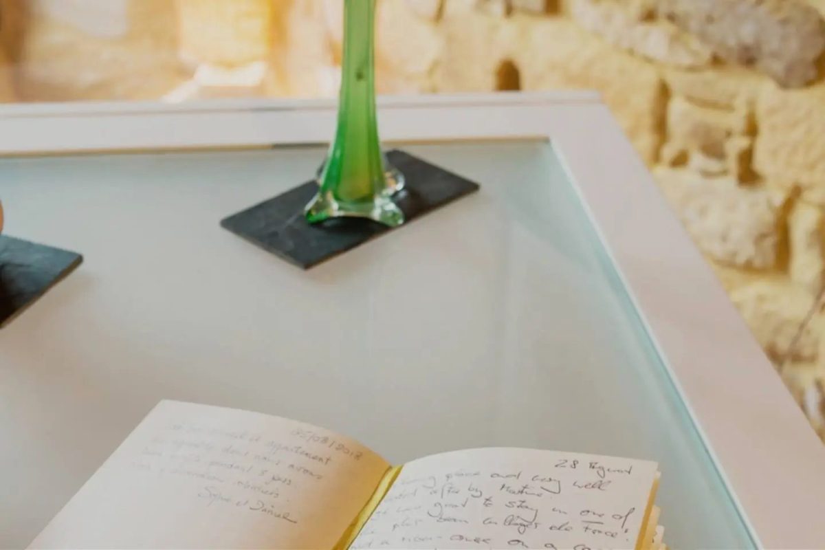 82337097-7e9b-41bf-8895-300ab14079be