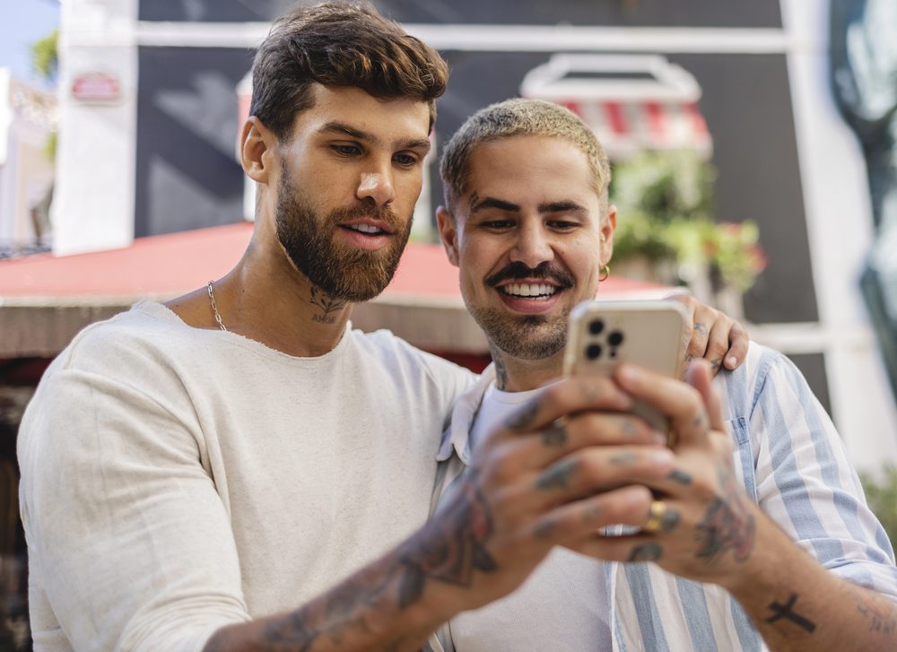 Explorer le monde avec fierté : Les meilleures destinations LGBTQ+ pour 2025