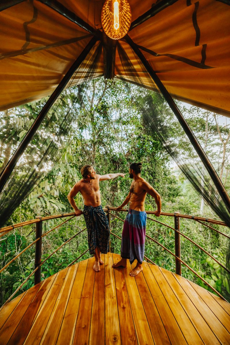 GAYBORHOOD_JAN-283-352a52f7627b72269b697760212f1b47