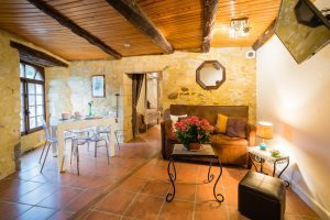 The-main-room-bba3435990e85771ea6dea8f6ac130cf