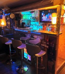 bar2-8811f72a5701fd8e7b3b143791b961f7