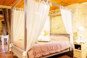 c144dbea-45d6-4cd3-a435-8c3915a69548