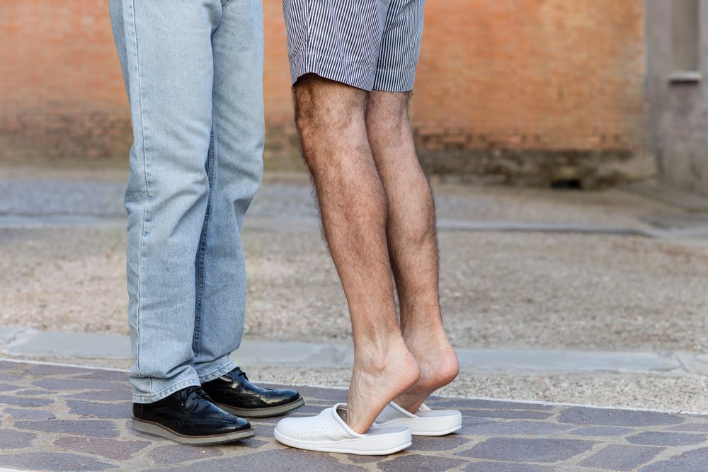 Chaussures avec contrefort rigide : le choix du voyageur avisé