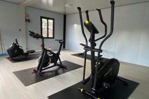 activite-sportive-au-Domaine-de-Mesqueau-salle-de-fitness-en-Bre-58696de728afb30c24a54f0736f3cfde