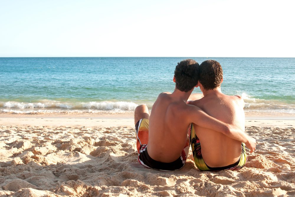 Choisir son hôtel gay friendly à La Réunion : entre nature, plage et authenticité