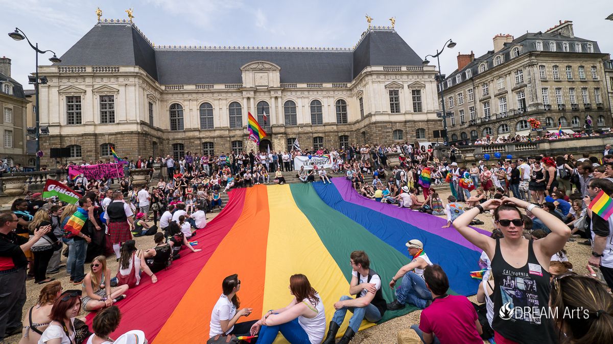 Gay Pride à Rennes marche de la fierté gay