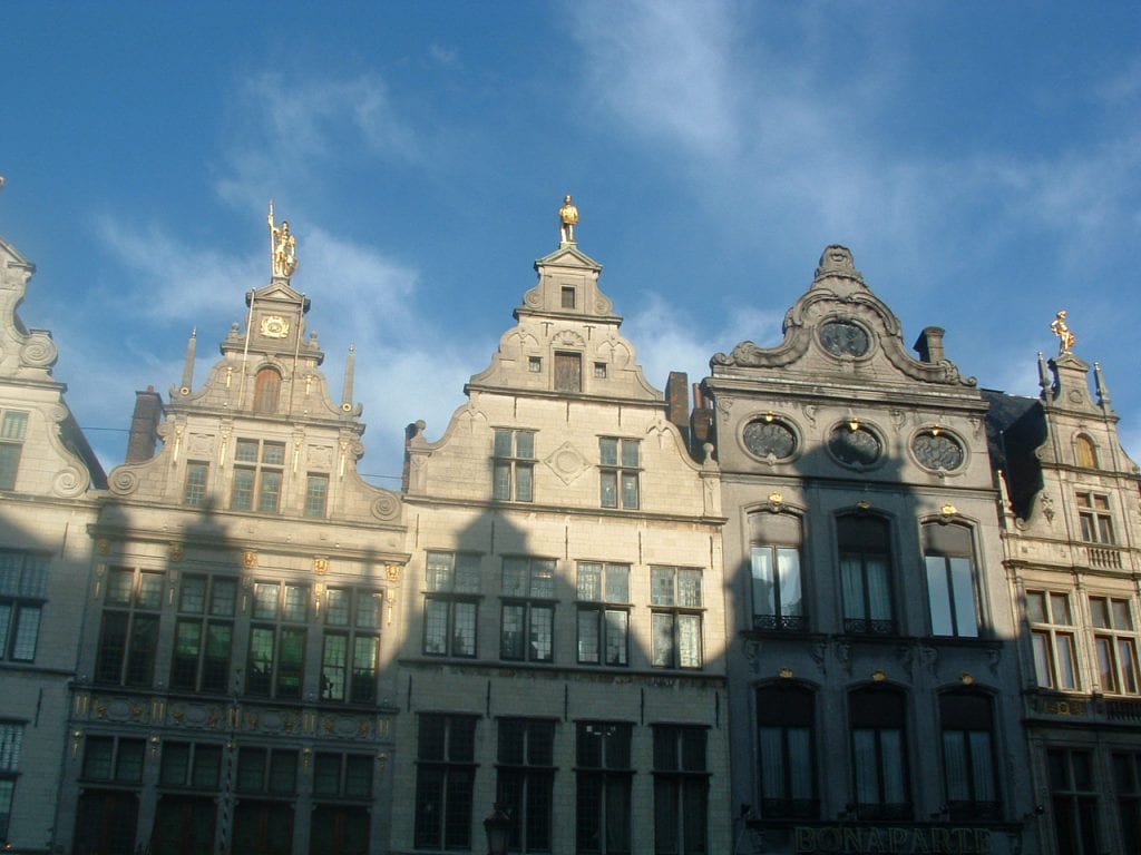 Place au marché de Bruges : Grote Markt