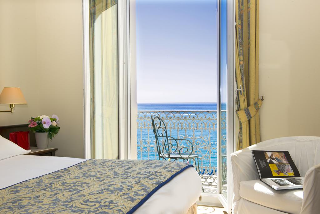 Hôtel gay de Nice : Hotel West End Promenade
