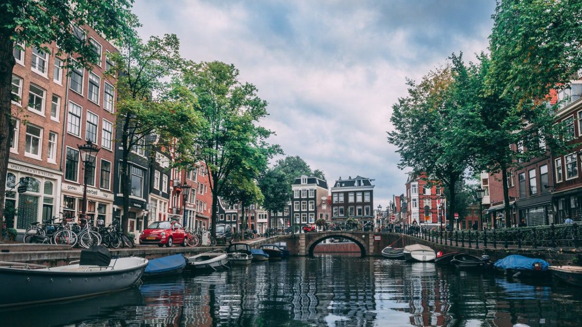 Amsterdam enterrement de vie de garçon