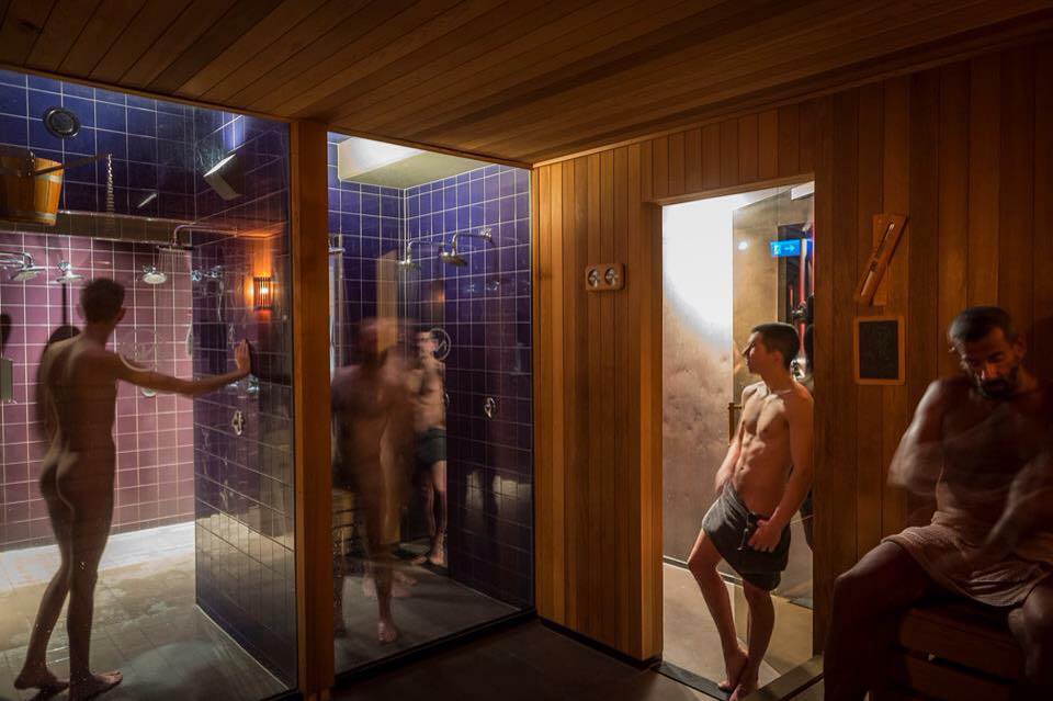 Locate A Gay Saunas In Manhattan.