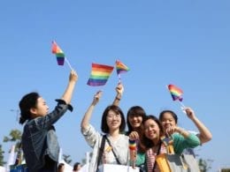 Opposition aux droits légaux des LGBT à Hong Kong au plus bas
