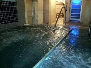 Bain Colonial Bath Montréal