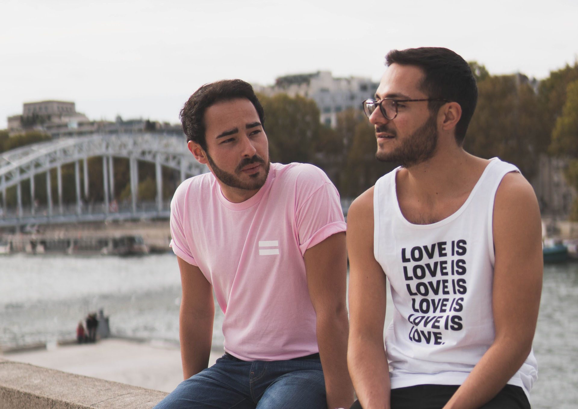 Tourisme LGBT : Deux destinations favorites pour un voyage gay en France