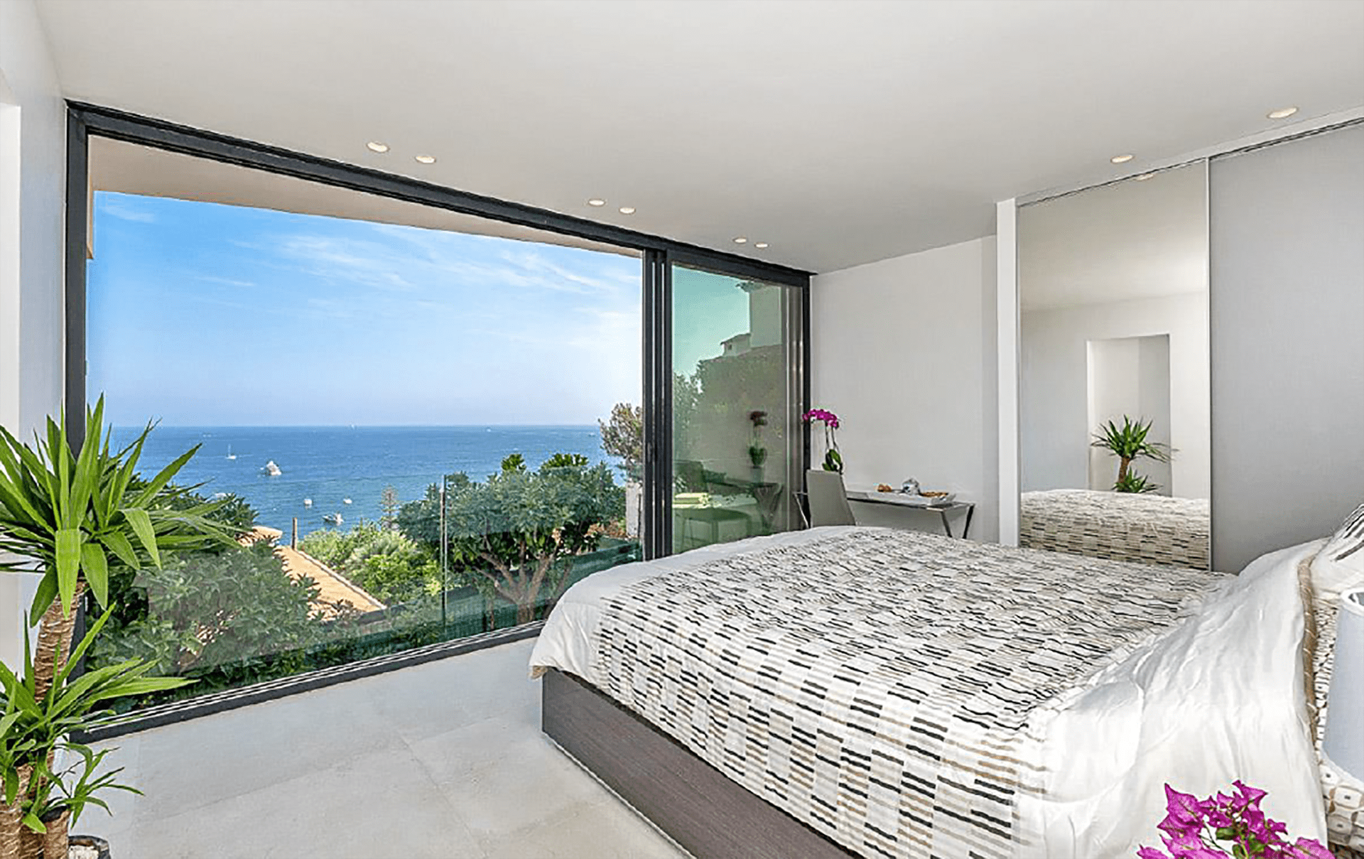 Villa on the Sea à Èze