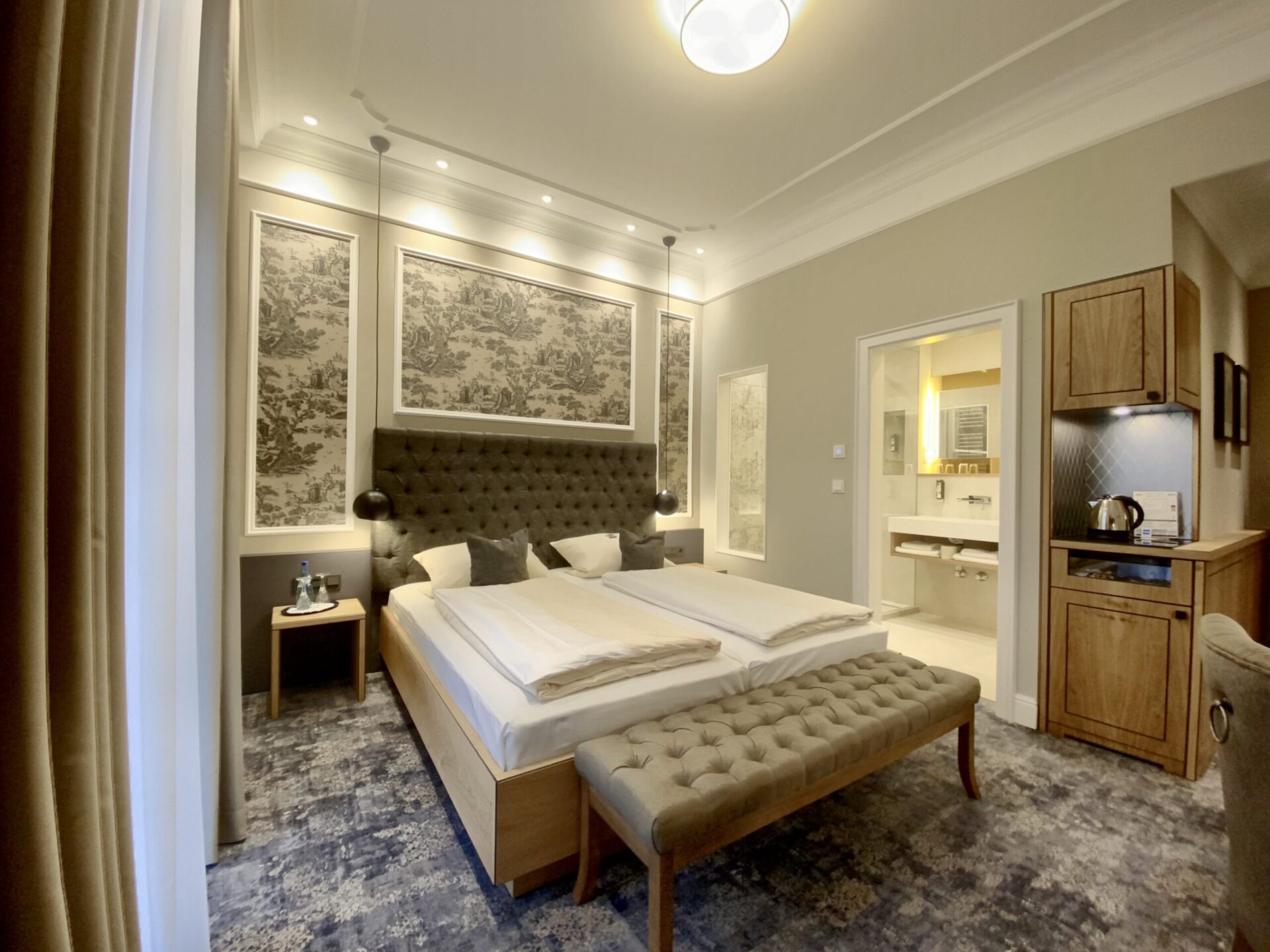 Hotel West Frankfurt