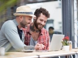 Le Gay Voyageur se classe premier de l'expérience client parmi les guides touristiques LGBT francophones