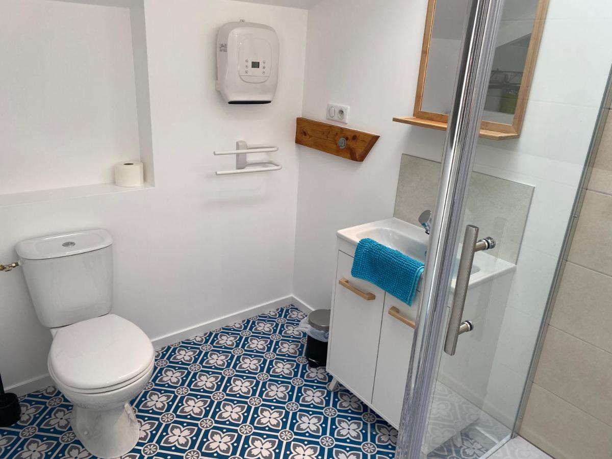 Le Gite Grenoble L'O Bleue propose 3 appartements totalement autonome avec piscine chauffée de Mi-Mai à fin Oct