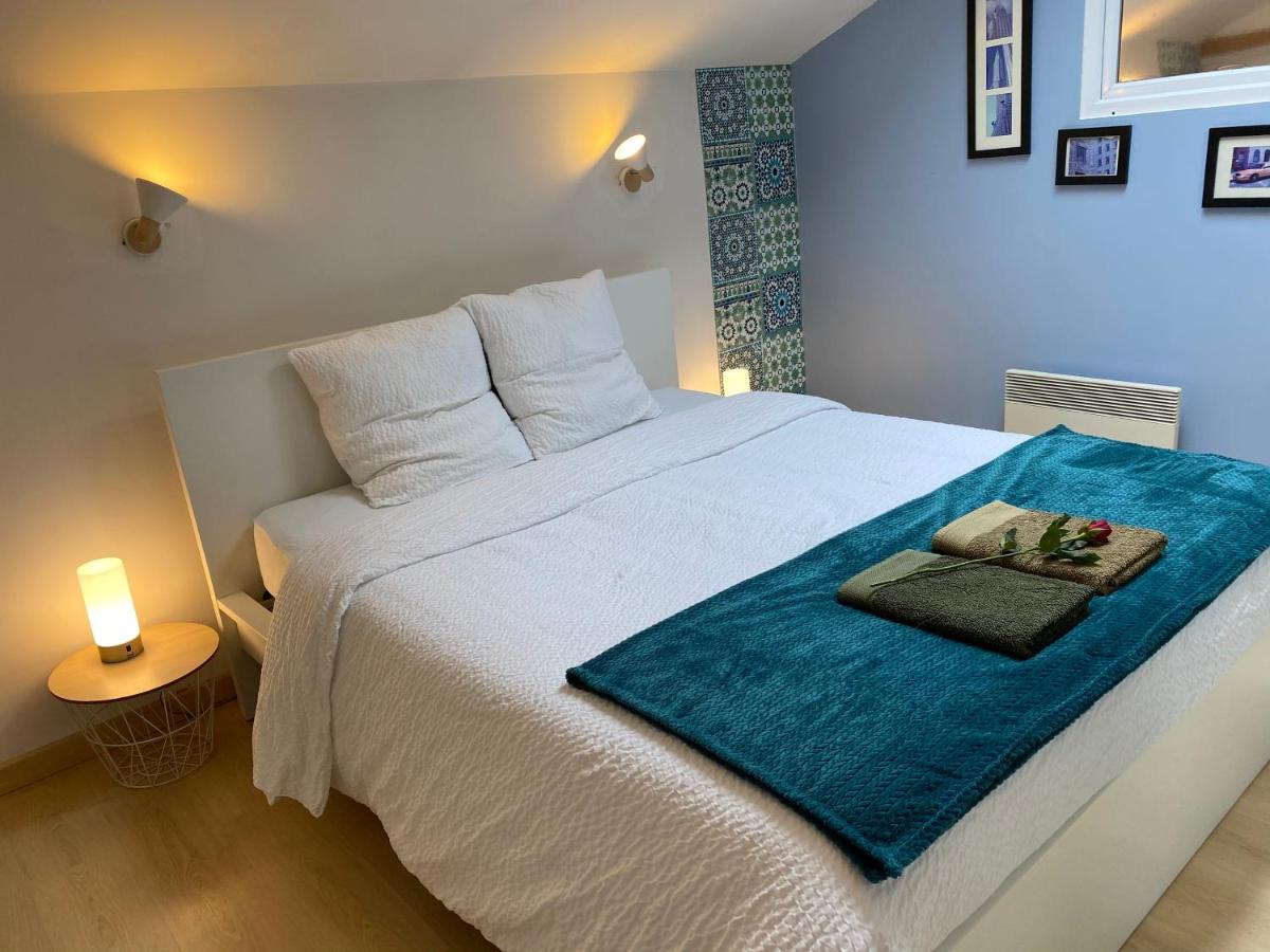 Le Gite Grenoble L'O Bleue propose 3 appartements totalement autonome avec piscine chauffée de Mi-Mai à fin Oct