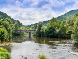 Visitez Entraygues-sur-Truyère le temps de vos vacances