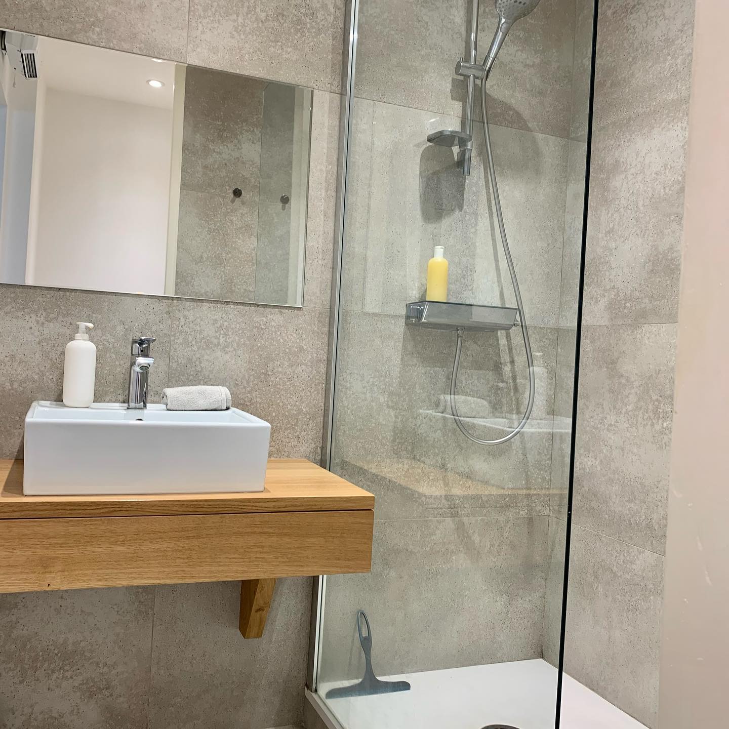 242601984_1266160310473219_5269995774797430814_n