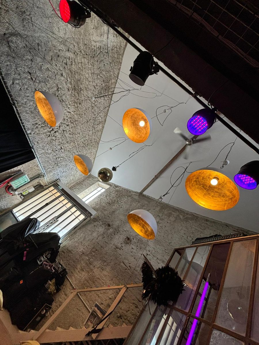 9423_image3_572