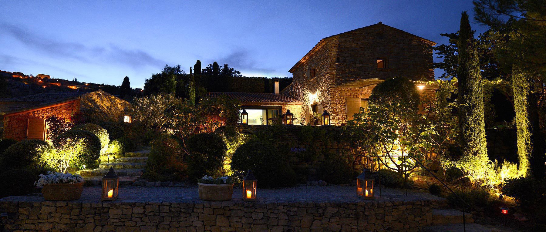 Choisissez la chambre de vos rêves pour votre séjour incroyable !