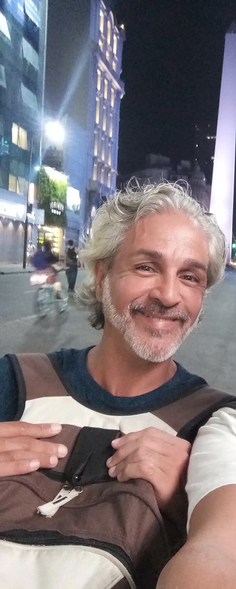 Cabinet de massages bien-être, suédois californien et tantrique gay à Nîmes en France