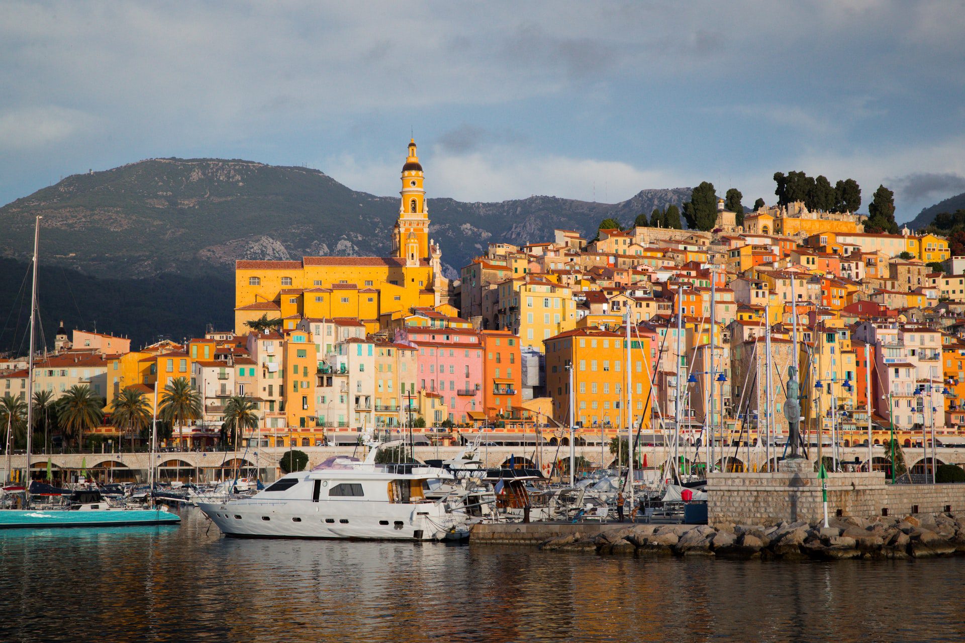Guide gay de Menton