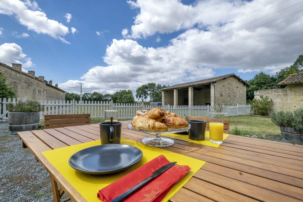 17861cb5-f26a-4206-8f58-f400734e8565