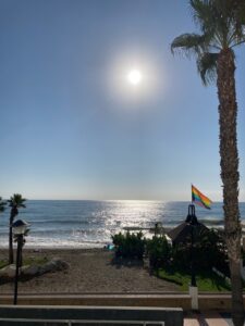 Roca Chica B est un appartement locatif gay à Torremolinos en Espagne