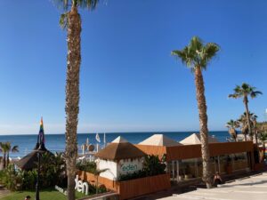 Roca Chica B est un appartement locatif gay à Torremolinos en Espagne