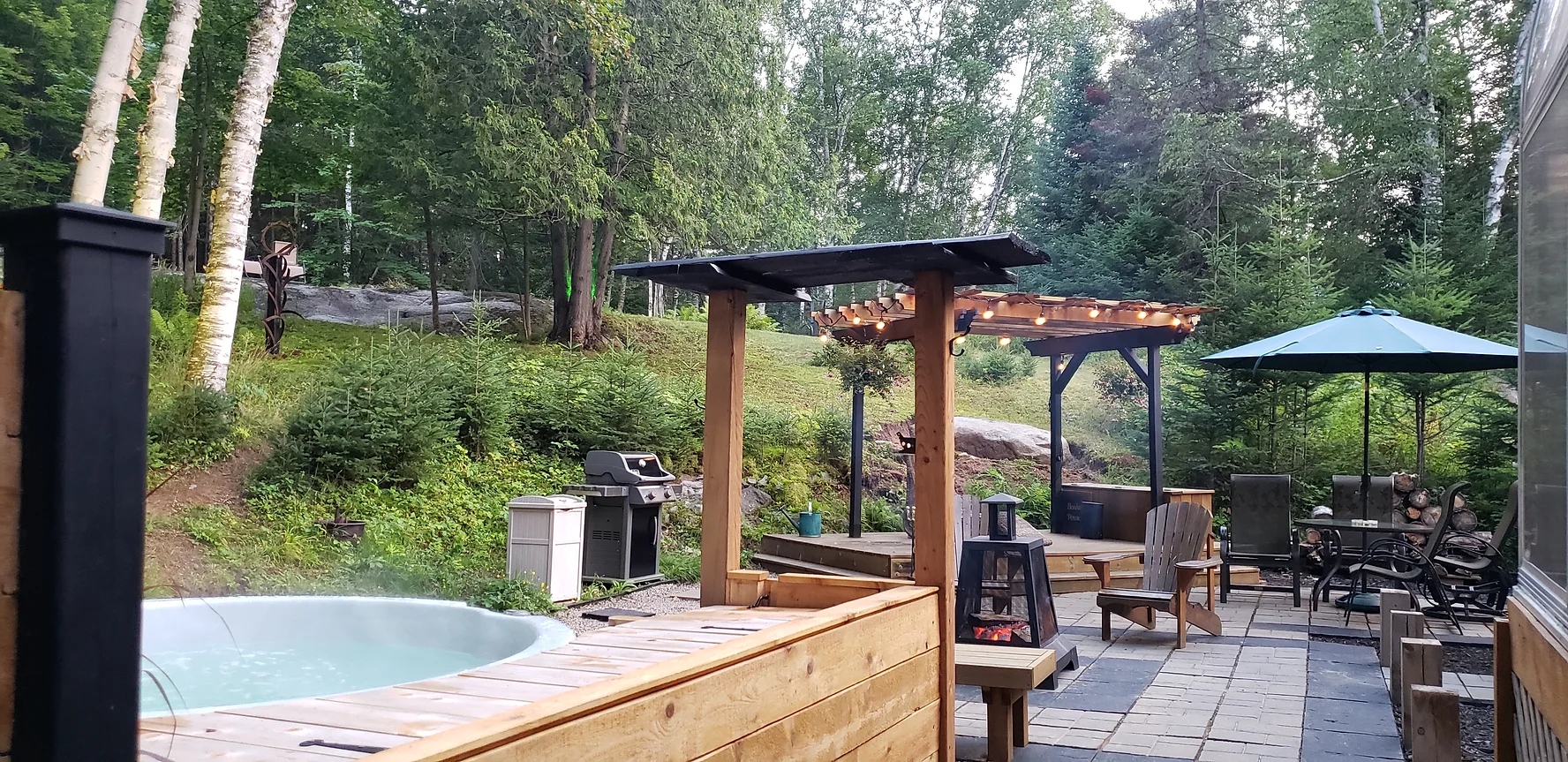 2a7fdf_172684653418458ea3d2495104cea4da_mv2