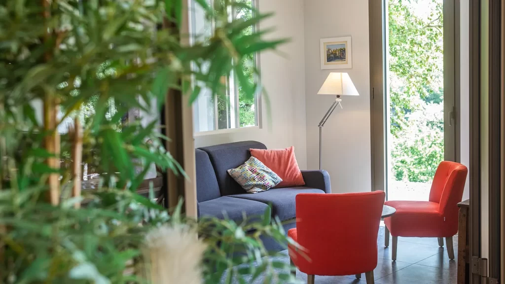 Gîte de la Maison Chassel est une maison d'hôtes gay friendly proche de Montélimar à Balazuc dans le Drôme