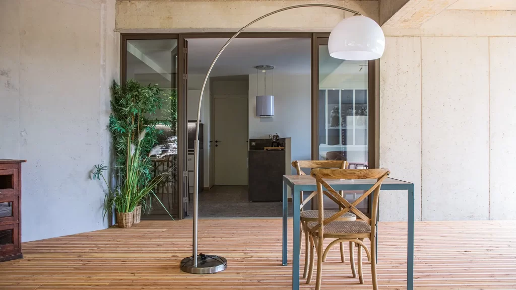Gîte de la Maison Chassel est une maison d'hôtes gay friendly proche de Montélimar à Balazuc dans le Drôme