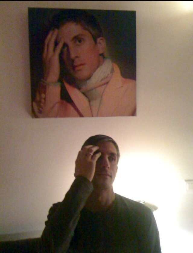 host photo