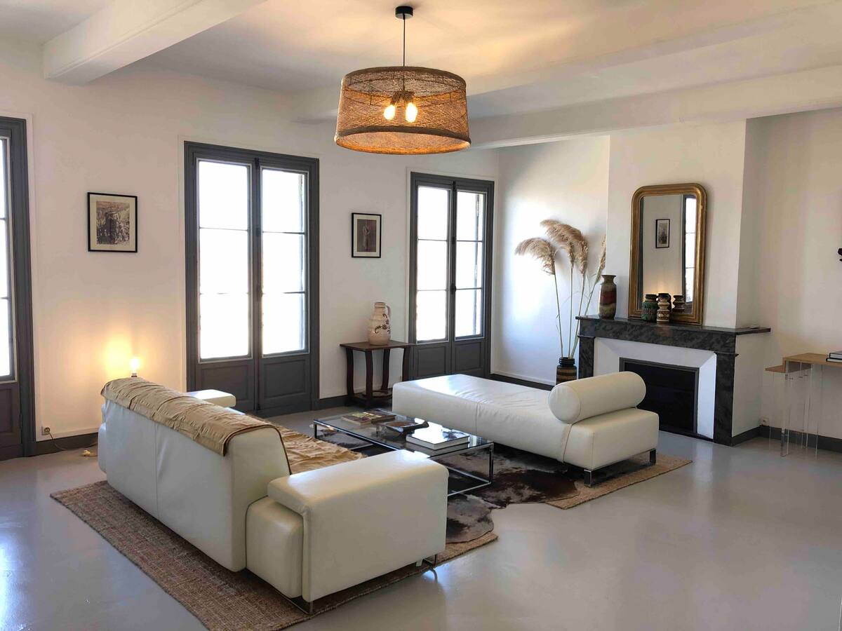 cb33c46b-3f78-4ef5-b292-ce94778611ed