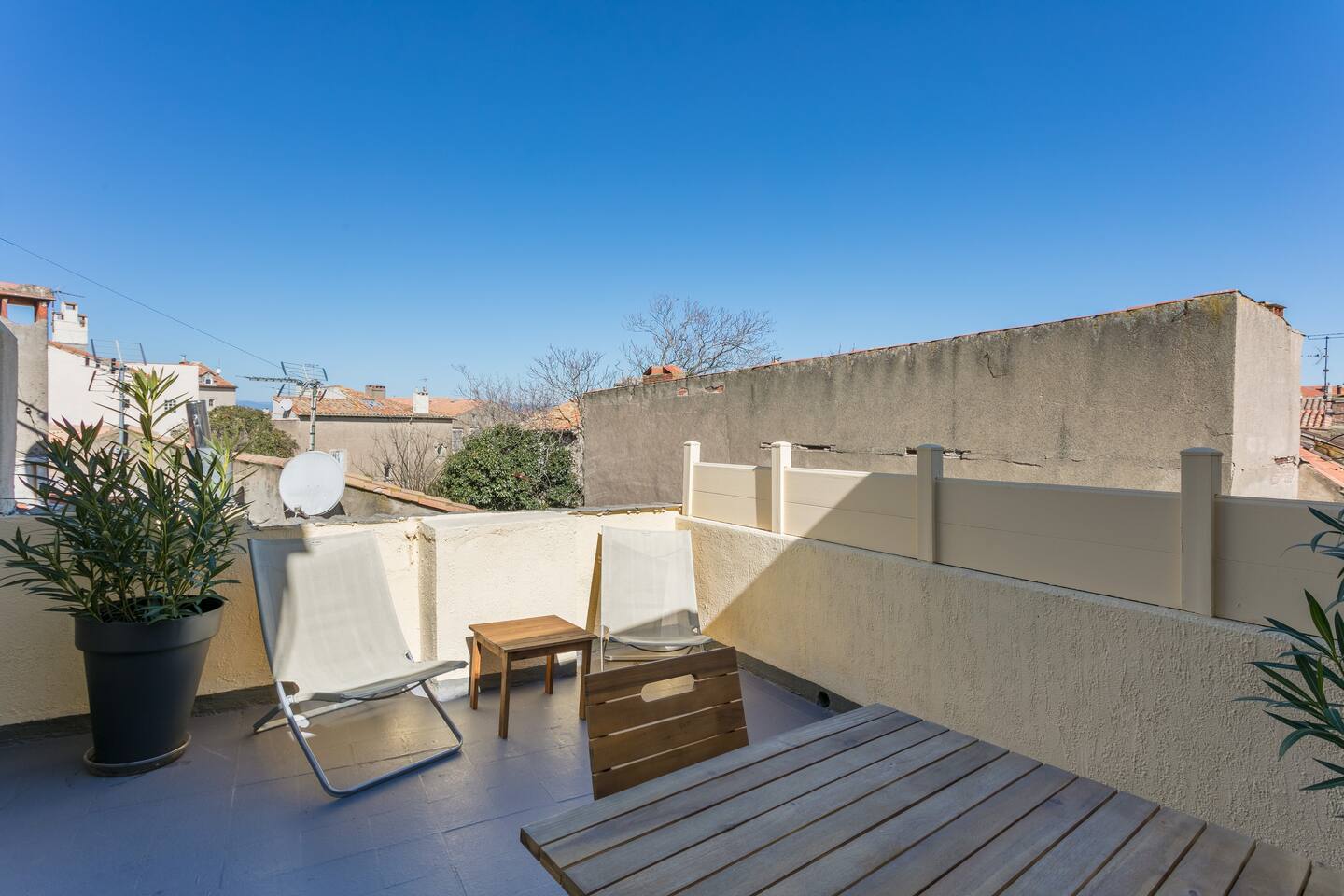 e09e7e21-3cc6-4e93-8d94-bf5197b49292