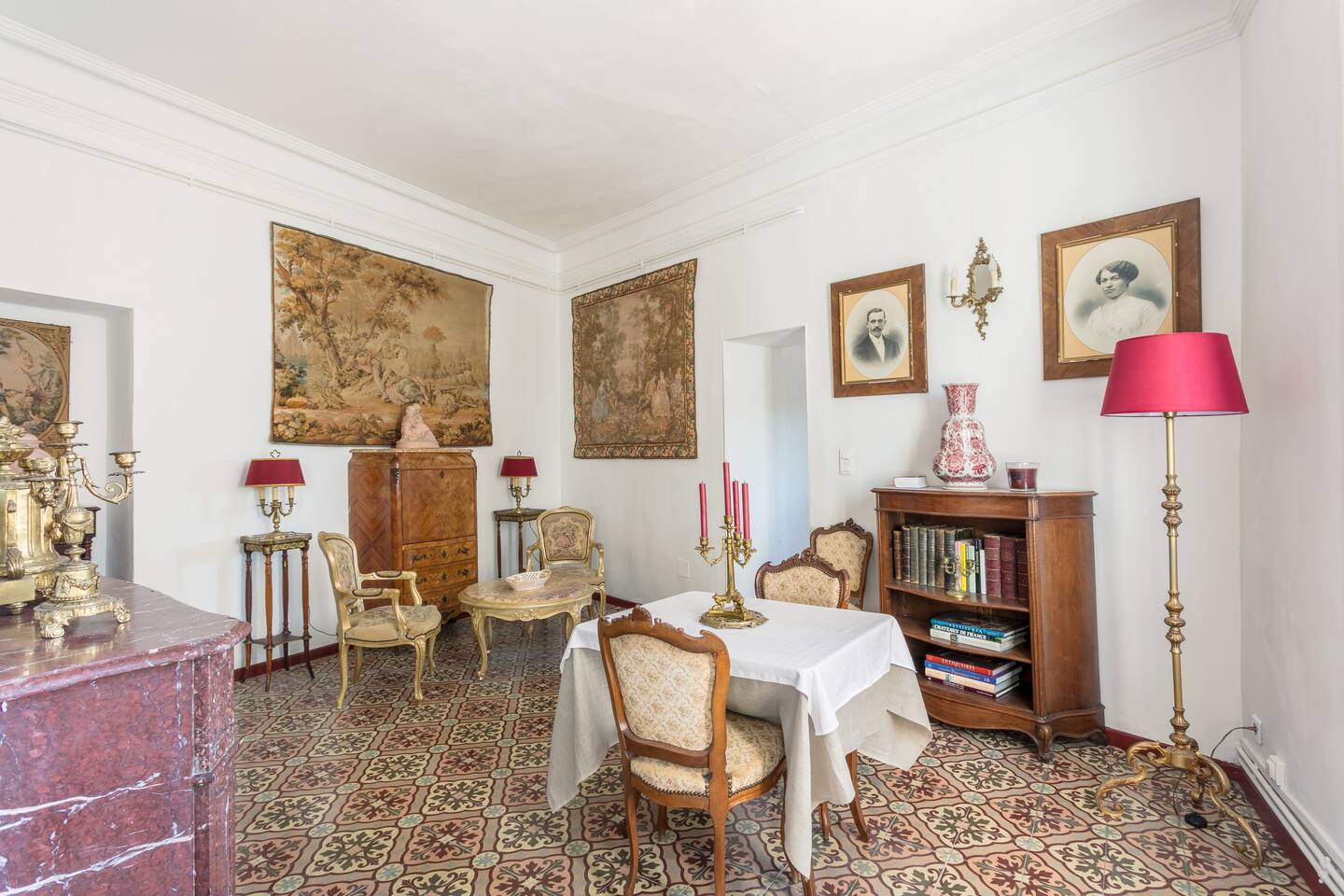 e38cbec5-690c-4002-9986-6b03811c5094